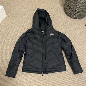 Nike Boys Puffer Size Large